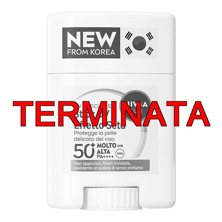 NIVEA SUN UV Viso Specialist Stick UV Effetto Seta SPF 50+ 15 g, Stick solare 50 viso per un’applicazione on-the-go, Protezione solare viso ultra-leggera e invisibile, Skincare coreana senza profumo